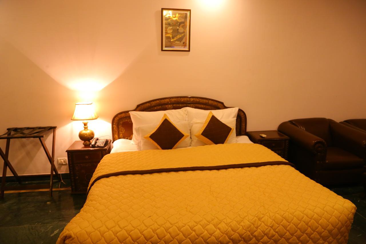 Magsons Resorts Kosi Extérieur photo