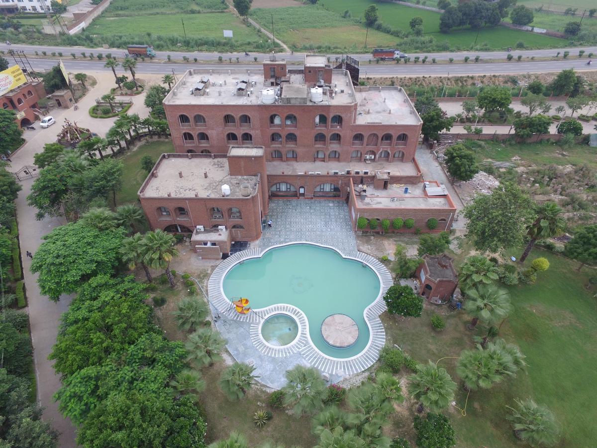 Magsons Resorts Kosi Extérieur photo